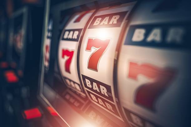 Antarmuka pengaturan akun dan notifikasi di aplikasi quarkplay